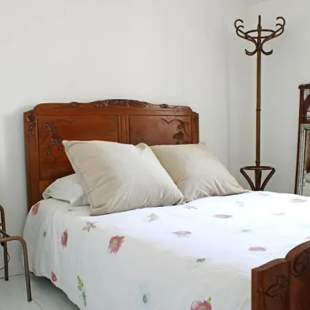 بيت للعطل Louroux-de-bouble, 5 Pieces, 10 Personnes - Fr-1-489-310 *
